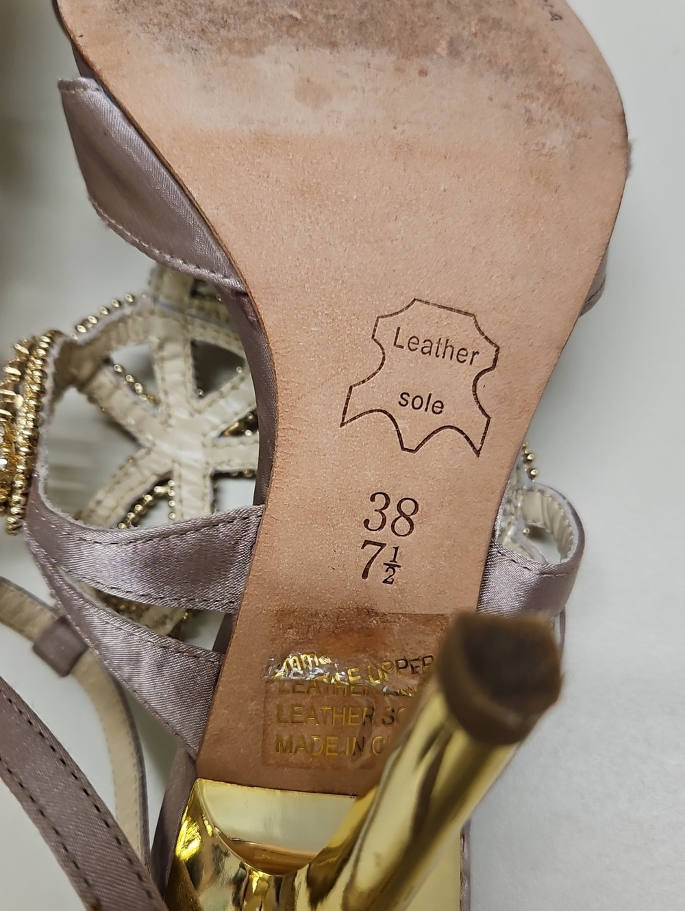 BCBGMAXAZRIA Heels - Picture 11 of 14